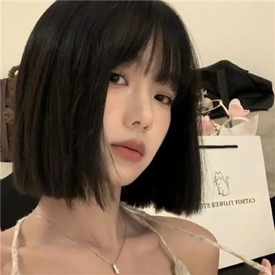 俏皮女学生